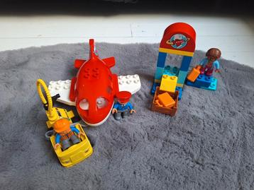 Duplo vliegtuig beschikbaar voor biedingen