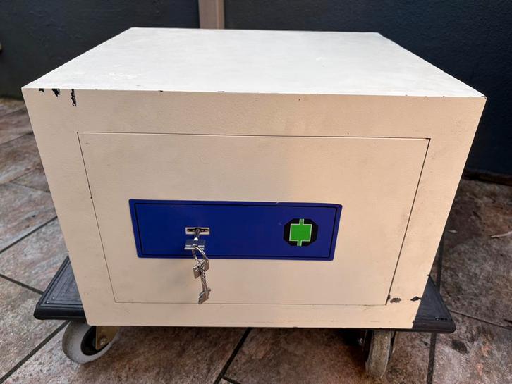Inbraakwerende en brandvertragende De Raat PT1 kluis, Huis en Inrichting, Brandblussers en Brandkasten, Zo goed als nieuw, Brandkast