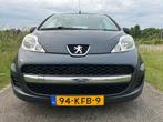 Peugeot 107 1.0-12V XR APK 12-05-2026 Topstaat! (bj 2009), Auto's, Peugeot, Voorwielaandrijving, Stof, Gebruikt, Zwart