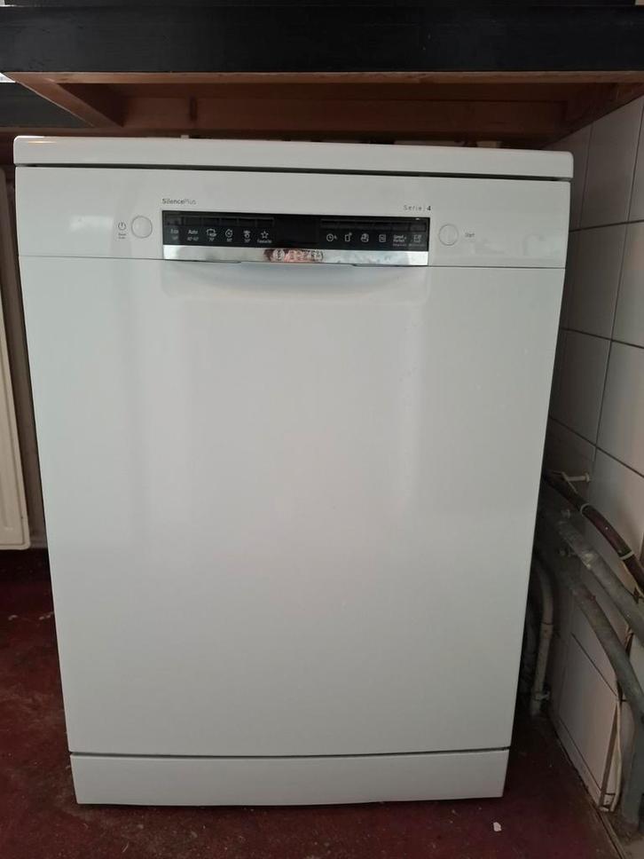 Bosch Silence plus vaatwasmachine, Witgoed en Apparatuur, Vaatwasmachines, Gebruikt, 85 tot 90 cm, Ophalen