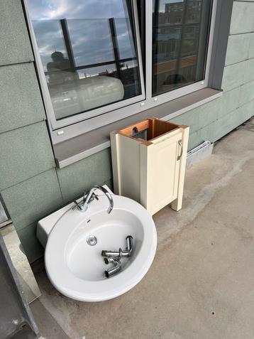 Villeroy & Boch Wasbak + Kastje beschikbaar voor biedingen