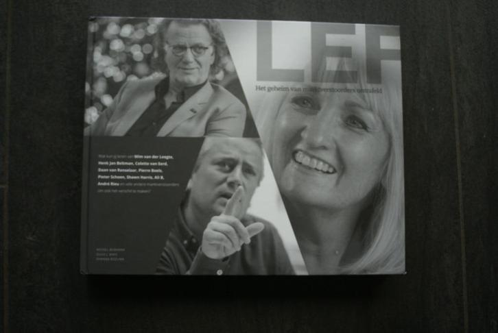 LEF: Het geheim van marktverstoorders ontrafeld.. (2020) HC, Boeken, Overige Boeken, Zo goed als nieuw, Ophalen of Verzenden