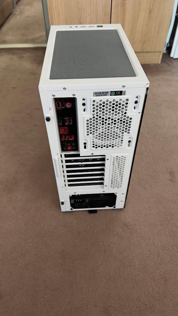 Game PC 2070 super, 3700X, Computers en Software, Desktop Pc's, Gebruikt, 3 tot 4 Ghz, SSD, 16 GB, Met videokaart, Gaming, Ophalen