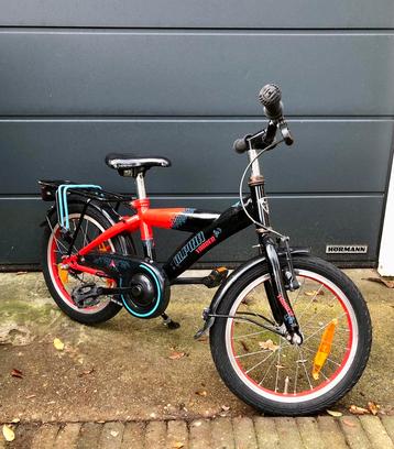 Alpine 16 inch jongensfiets kinderfiets beschikbaar voor biedingen
