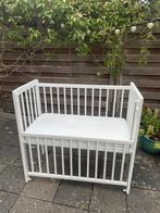 Co Sleeper Petite Amélie wit met wielen, Kinderen en Baby's, Babywiegjes en Ledikanten, Ophalen, Gebruikt, Wieg