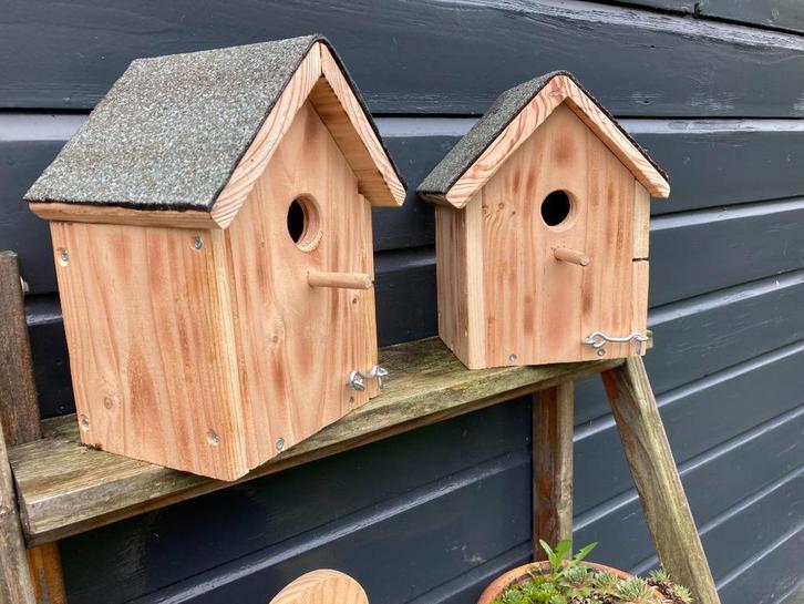Vogelhuisje van douglashout met bitumen dak, Tuin en Terras, Vogelhuisjes en Vogelbaden, Nieuw, Ophalen of Verzenden
