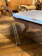 Stoere tafel met onderstel van kar, Ophalen, Gebruikt, Rechthoekig