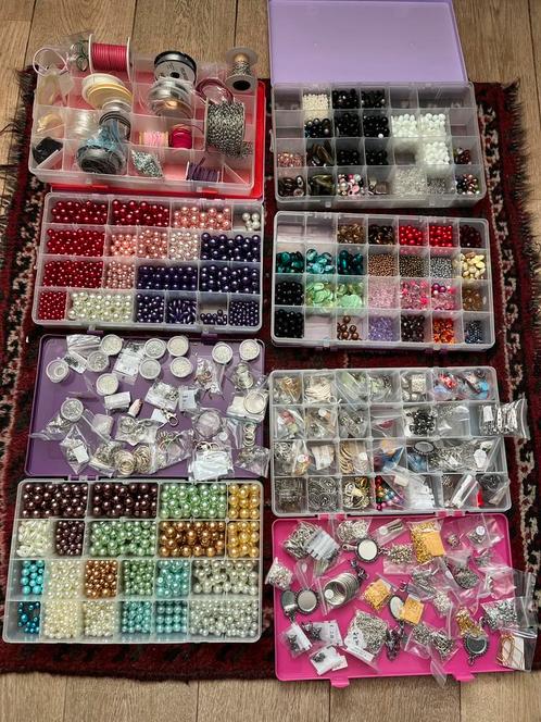 6 dozen met hoogwaardige materialen kralen, bedels en acc!, Hobby en Vrije tijd, Kralen en Sieraden maken, Zo goed als nieuw, Kraal