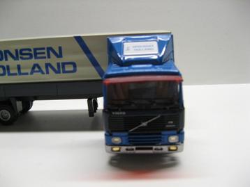 miniatuur vrachtauto beschikbaar voor biedingen