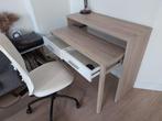 Gratis bureau (87 x 98,5 x 36,5 cm) en bureaustoel, Huis en Inrichting, Bureaus, Ophalen, Gebruikt, Bureau