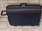Samsonite Koffer met twee wielen.  Kleur blauw., Ophalen of Verzenden, Hard kunststof, 70 cm of meer