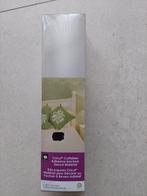 Cricut Cuttables Adhesive-backed Stencil Material, Hobby en Vrije tijd, Scrapbooking, Ophalen, Nieuw, Cricut