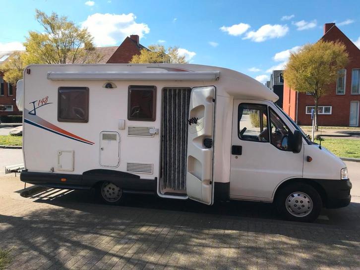 Joint 148.     Hebt u vragen bel 0638328980, Caravans en Kamperen, Campers, Particulier, tot en met 4, Half-integraal, Overige merken