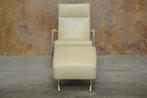 ZGANieuw witte leren Leolux Helical design fauteuil + poef, Leolux, Leolux, Design, 75 tot 100 cm