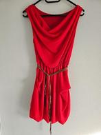 rood kleedje met bruine riem, Maat 38/40 (M), Ophalen of Verzenden, Geen merk, Gedragen