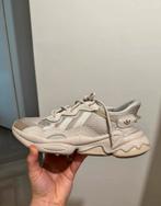 ADIDAS OZWEEGO BEIGE SNEAKERS - Maat 39, Ophalen of Verzenden, Gedragen, Beige, Sneakers of Gympen