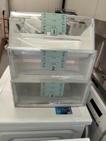 Liebherr vriezer lades - Verschillende modellen beschikbaar voor biedingen