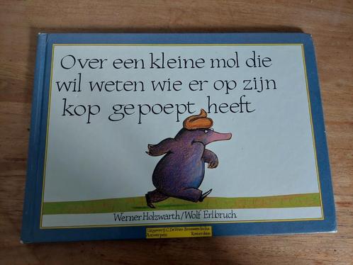 Over een kleine mol die wil weten wie er op zijn kop gepoept, Boeken, Prentenboeken en Plaatjesalbums, Zo goed als nieuw, Ophalen of Verzenden