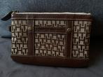 Tommy Hilfiger kleine clutch tas met vakjes, Ophalen of Verzenden, Zo goed als nieuw, Beige