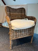 IKEA Rieten Stoel met Kussen - Kindvriendelijk, Huis en Inrichting, Stoelen, Ophalen, Bruin, Riet of Rotan, Zo goed als nieuw