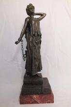 Brons beeld Captive., Ophalen of Verzenden