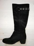 Zwarte, suède hoge laarzen met studs, made in Italy, maat 37, Ophalen of Verzenden, Zo goed als nieuw, Zwart, Hoge laarzen