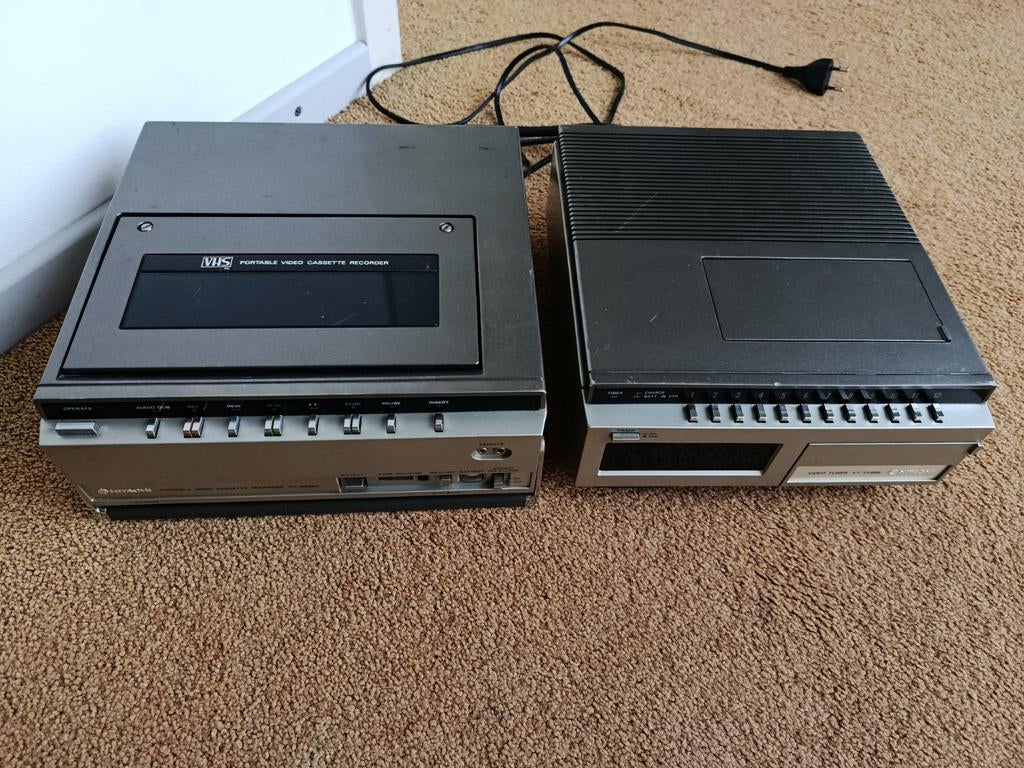 Hitachi VT-6500E / VT-TU65E portable videorecorder, Ophalen of Verzenden