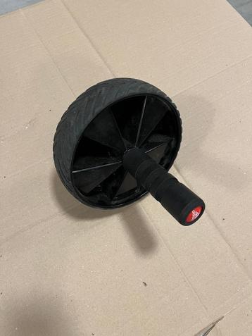 Adidas ab roller beschikbaar voor biedingen