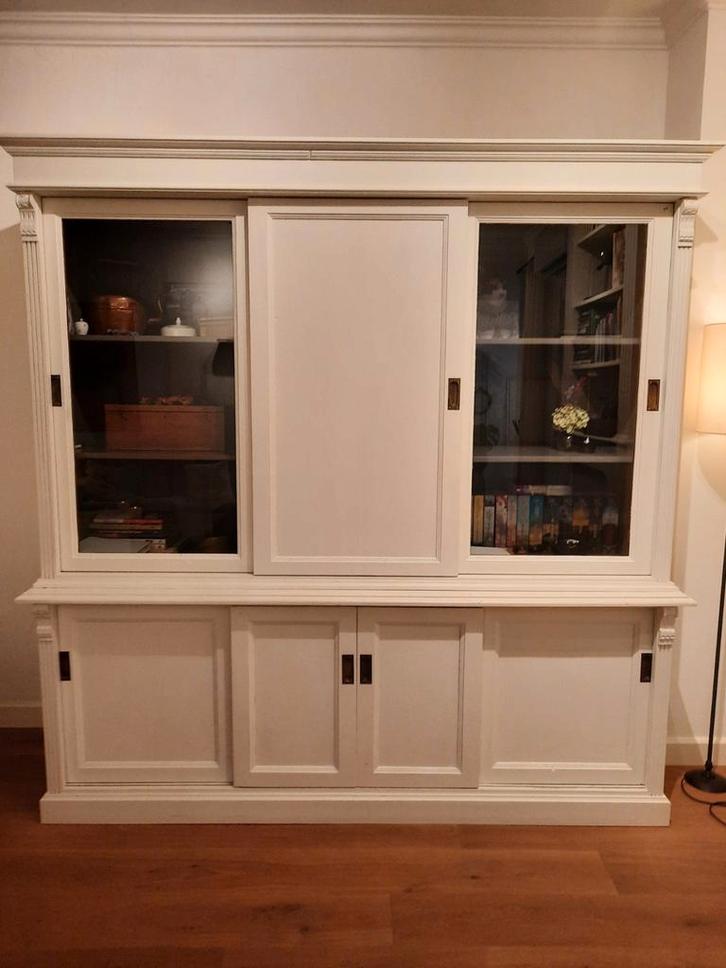 Leuke grote vintage kast, Huis en Inrichting, Kasten | Buffetkasten, Gebruikt, 200 cm of meer, 200 cm of meer, 25 tot 50 cm, Ophalen