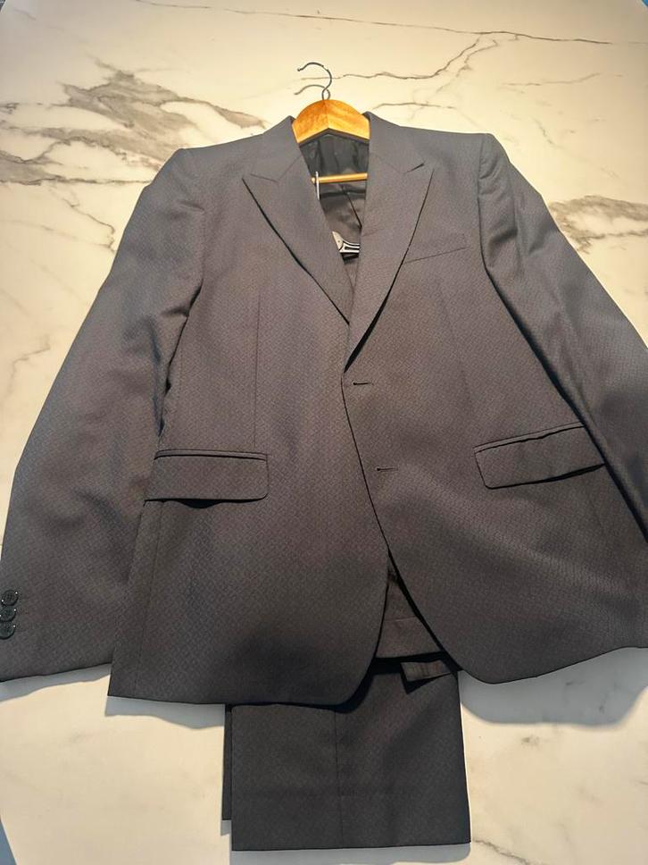 Versace pak maat 52 - Prachtig Design!, Kleding | Heren, Kostuums en Colberts, Zo goed als nieuw, Maat 52/54 (L), Grijs, Ophalen of Verzenden