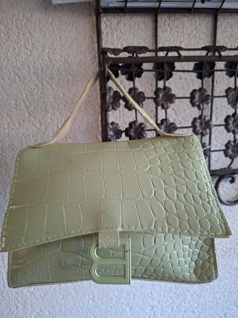 Groene handtas met krokodillenprint (meisje), Sieraden, Tassen en Uiterlijk, Tassen | Damestassen, Ophalen of Verzenden, Nieuw