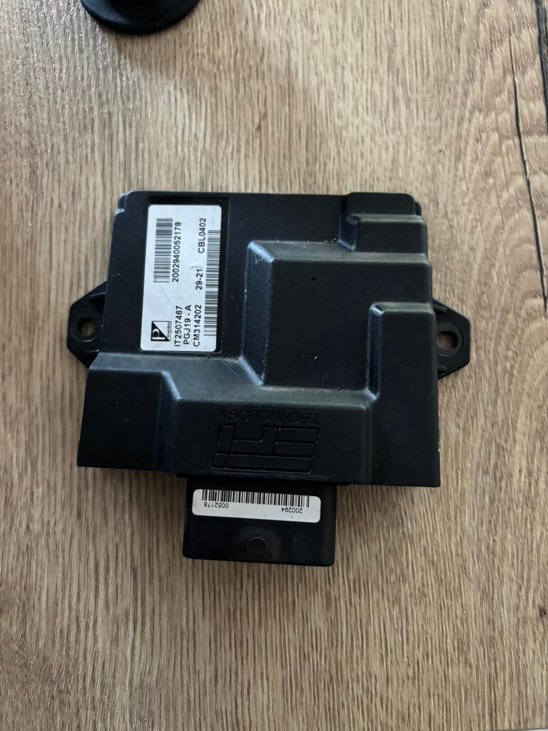 Zip ECU afkomstig van een piaggio zip 2022, Ophalen of Verzenden, Zo goed als nieuw, Overige typen, Piaggio