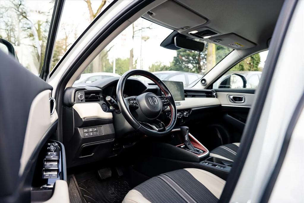 Honda HR-V 1.5 Full Hybrid Advance Style Automa € 28.995,0, Lichtsensor, Leder en Stof, Wit, Bedrijf