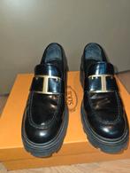 Tod's loafers, Ophalen of Verzenden, Zo goed als nieuw, Zwart, Instappers