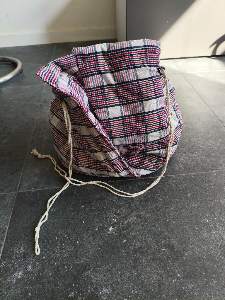 Nieuwe hooimadam, pannenstoof, ecostoof, Huis en Inrichting, Ophalen of Verzenden, Nieuw, Meerkleurig