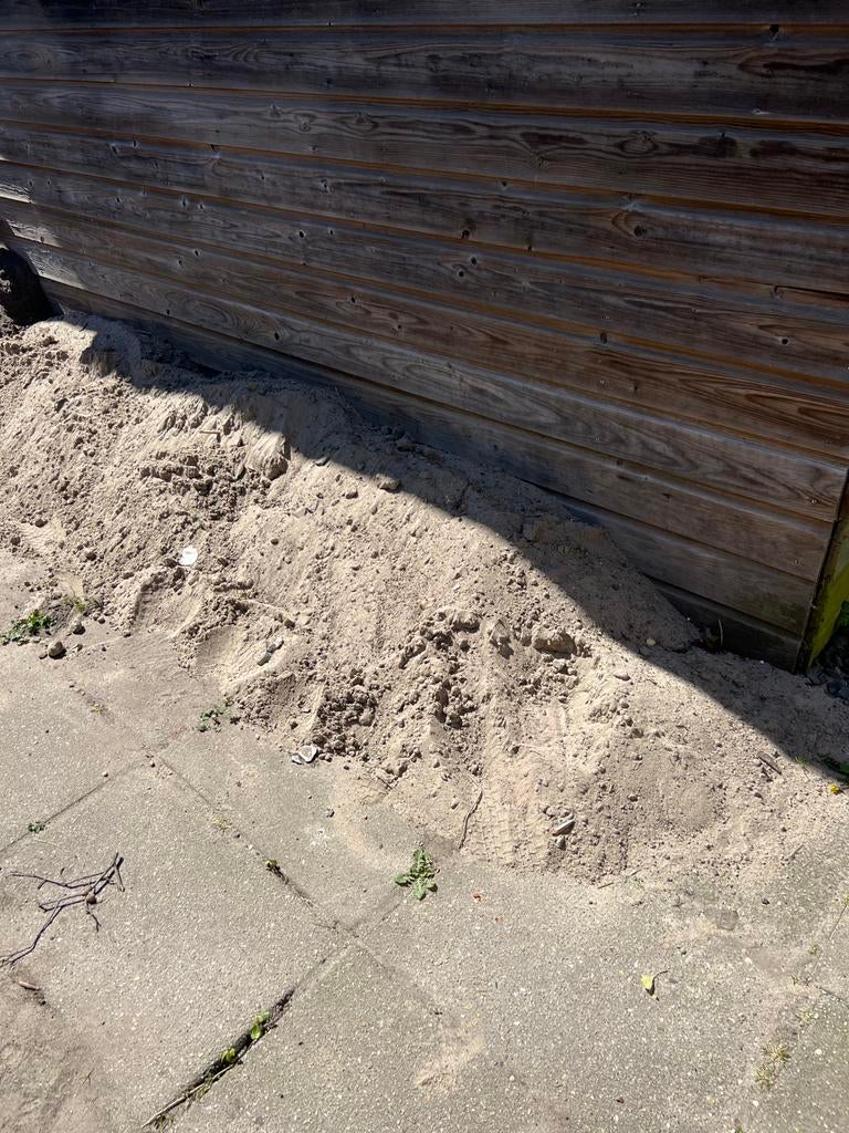 Gratis wit zand - 6 kruiwagens vol, Tuin en Terras, Zand, Ophalen, Gebruikt, Ophoogzand