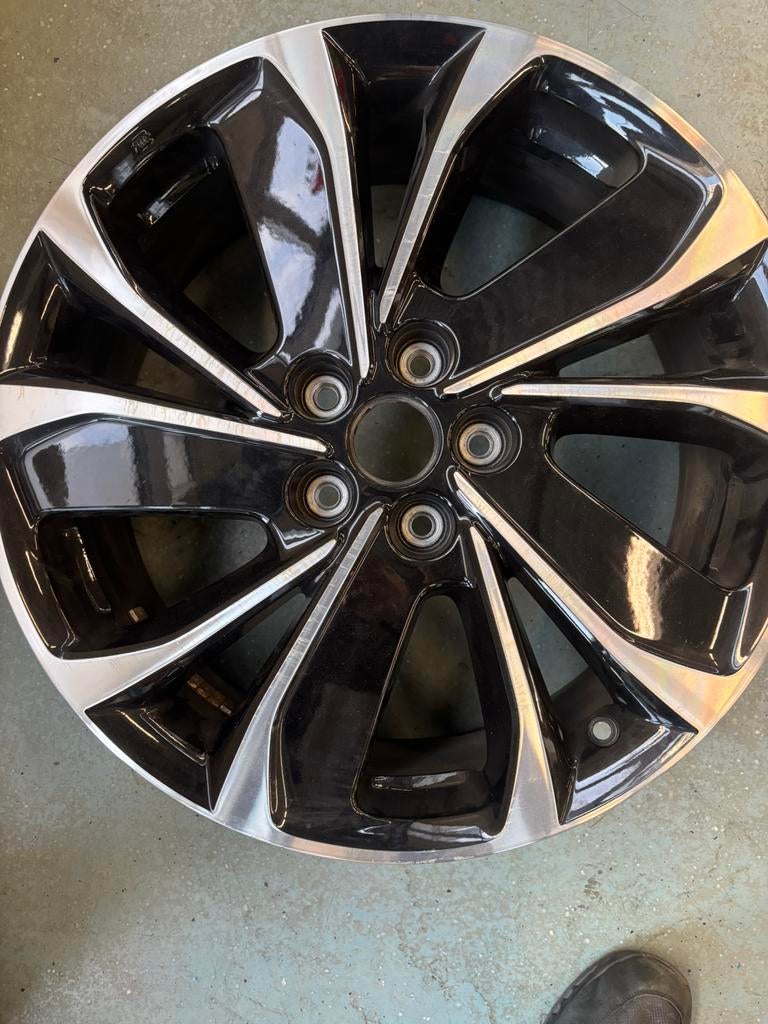 Mazda 19 inch velg (2 stuks), Ophalen, Gebruikt