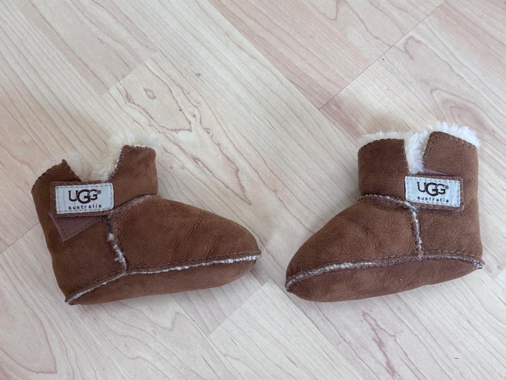 Originele UGGS Babysloffen Baby Sloffen Kindersloffen, Slofjes, UGG, Jongetje of Meisje, Ophalen of Verzenden