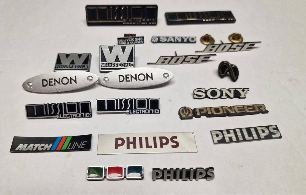 Diverse Audio Merkjes - Vintage Hifi Emblemen, Ophalen of Verzenden
