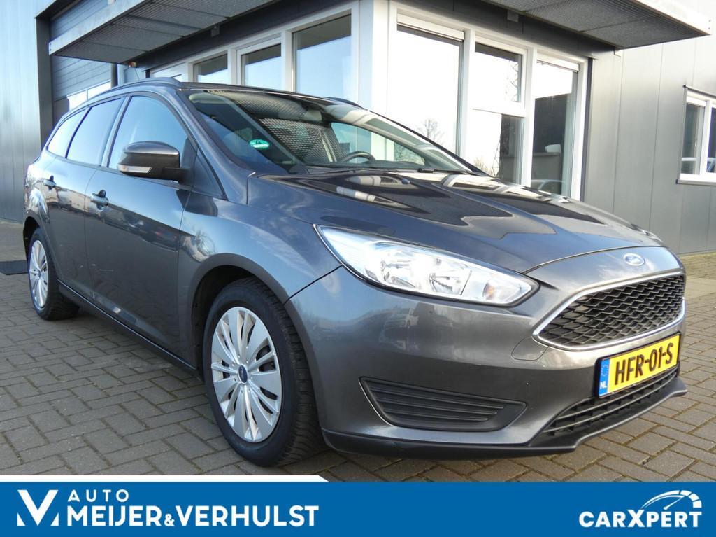 Ford Focus Wagon 1.0 EcoBoost 125 PK Trend Edition | WINTER, Auto's, Ford, Gebruikt, Zwart, Handgeschakeld, 1216 kg