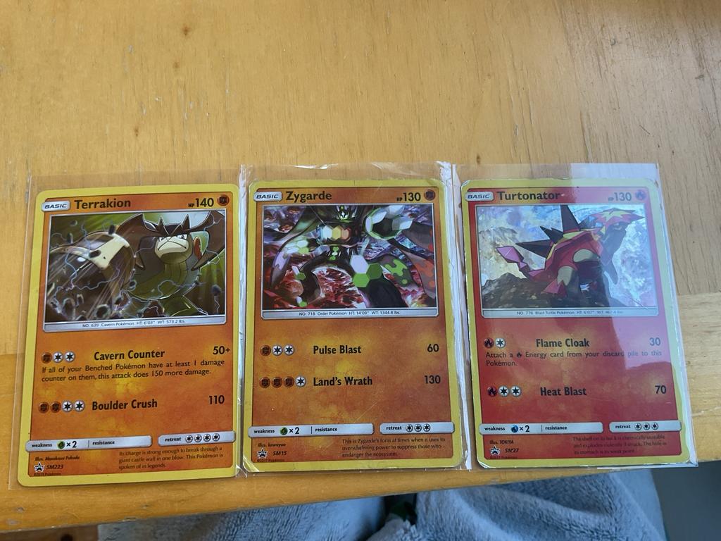 Pokémon Kaarten: Terrakion, Zygarde, Turtonator (3 stuks), Ophalen of Verzenden, Gebruikt, Meerdere kaarten, Foil