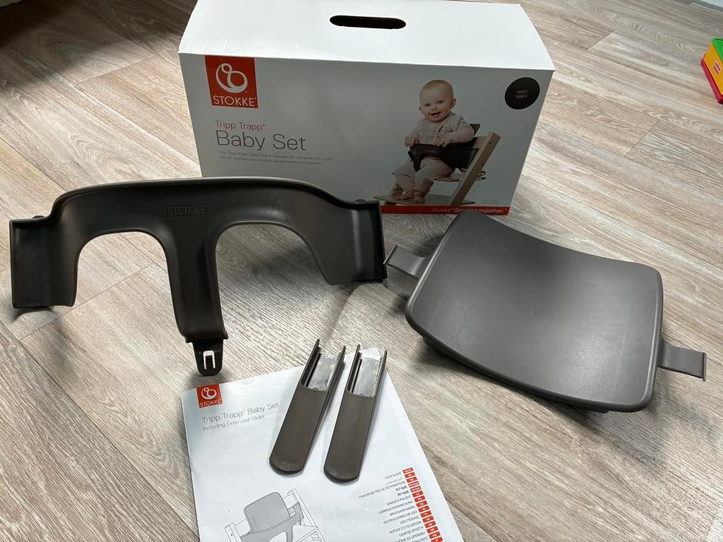 Stokke Tripp Trapp babyset hazy grey, Kinderen en Baby's, Kinderstoelen, Ophalen, Gebruikt, Meegroeistoel, Stoelverkleiner