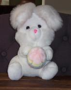 Knuffel konijn met paasei ( Jola ), Verzenden, Zo goed als nieuw, Konijn