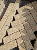 Betonsteen dikformaat  8cm hoog reflex zandkleur, Ophalen, Nieuw, Beton, Klinkers