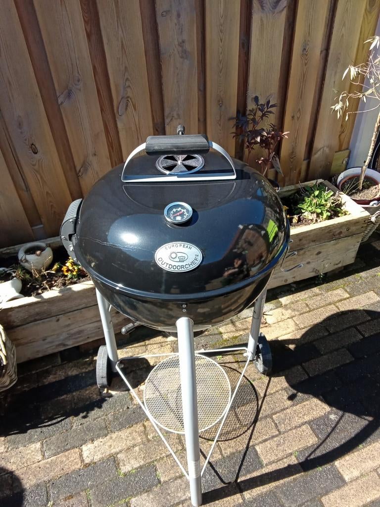 Houtskool Bbq outdoor chef ketel bbq, Tuin en Terras, Houtskoolbarbecues, Ophalen
