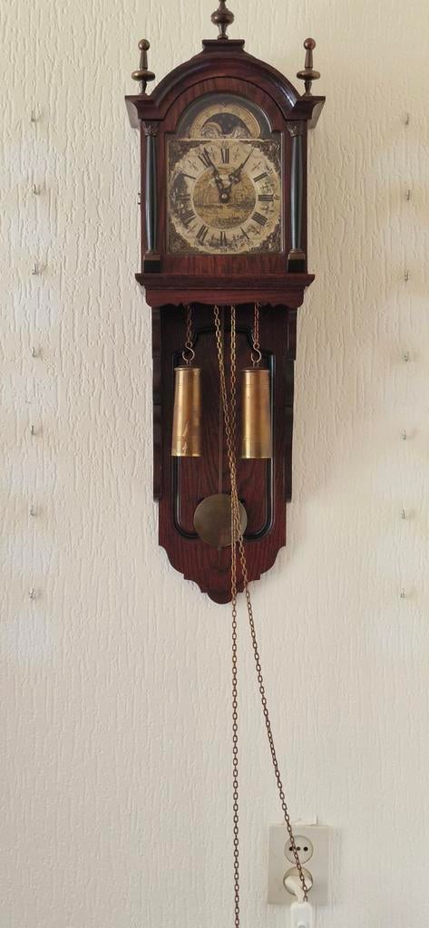 Houten wandklok met kettingen en gewichten, Antiek en Kunst, Antiek | Klokken, Ophalen