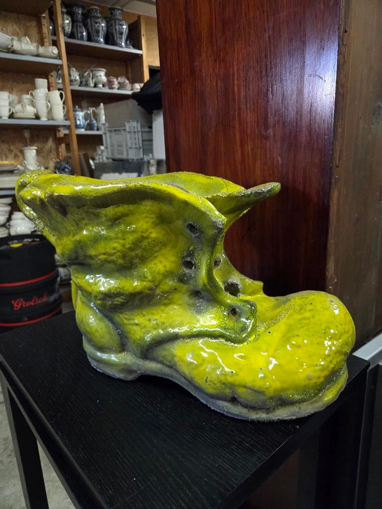 Gele laars schaal van steen, Tuin en Terras, Bloembakken en Plantenbakken, Rond, Ophalen