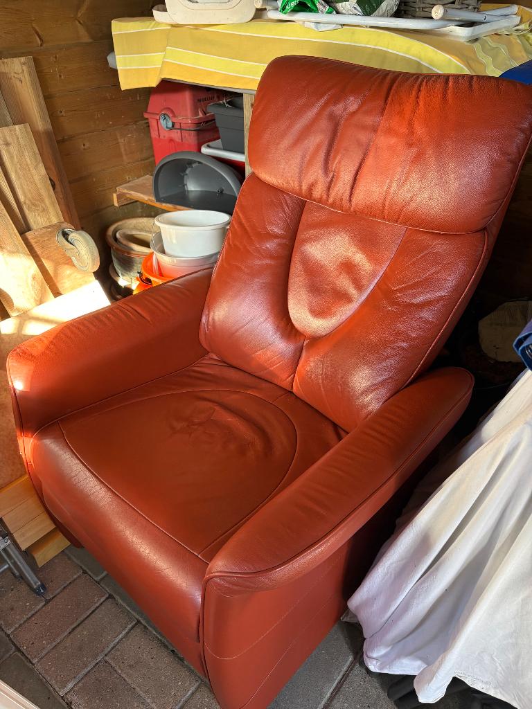 Skalma relaxfauteuil, Huis en Inrichting, Fauteuils, Zo goed als nieuw, Leer, 50 tot 75 cm, Minder dan 75 cm, Ophalen