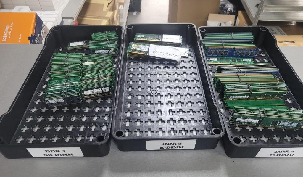 Mix DDR2 Werkgeheugen partij 209 stuks, Computers en Software, RAM geheugen, Gebruikt, Zazitec, Ophalen of Verzenden, DDR2