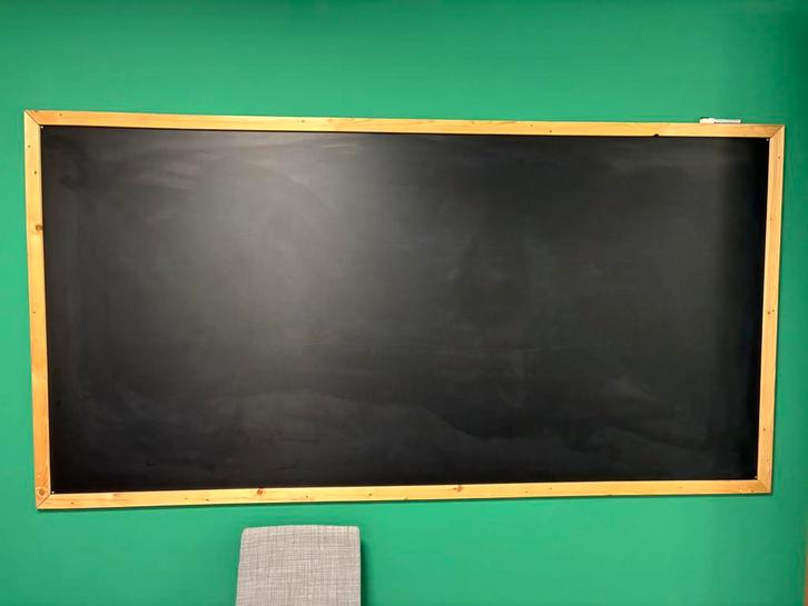 Groot krijtbord 244 bij 122cm, Diversen, Schoolborden, Zo goed als nieuw, Krijtbord, Ophalen